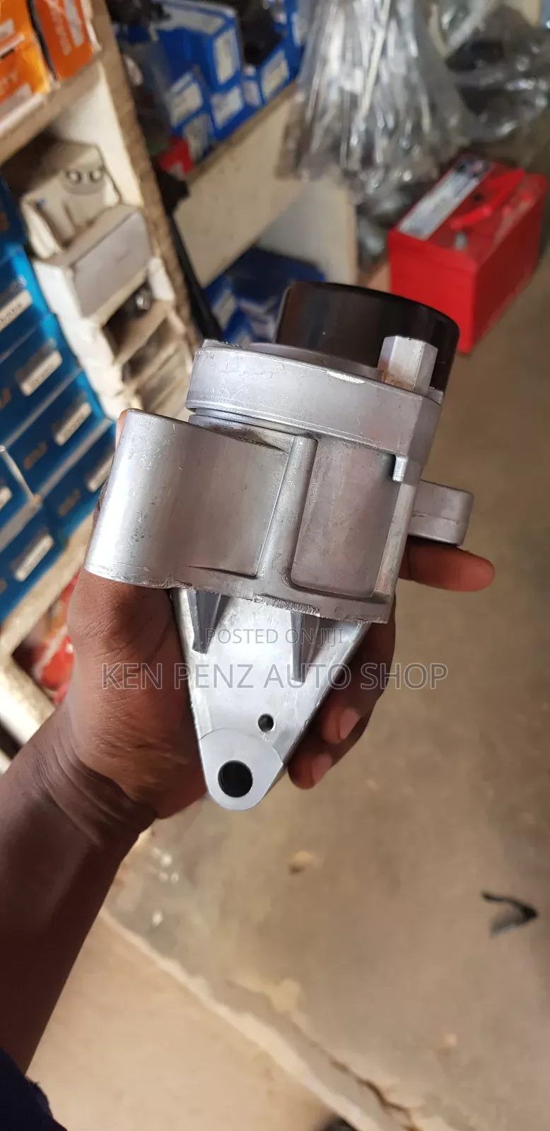 Belt Tensioner for Toyota Hillux and Toyota Fortuner