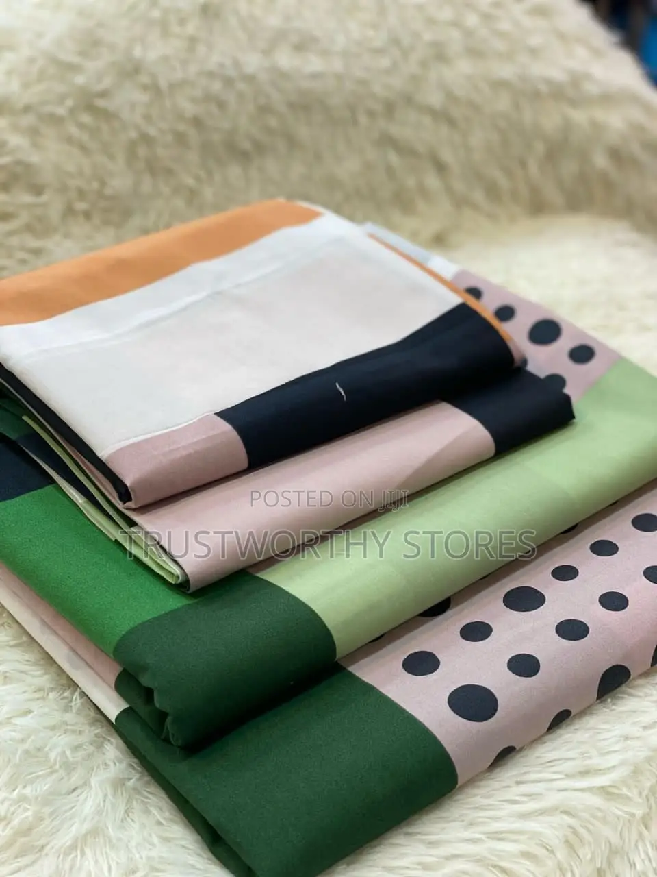 King Size Bedsheets With 4 Pillowcases