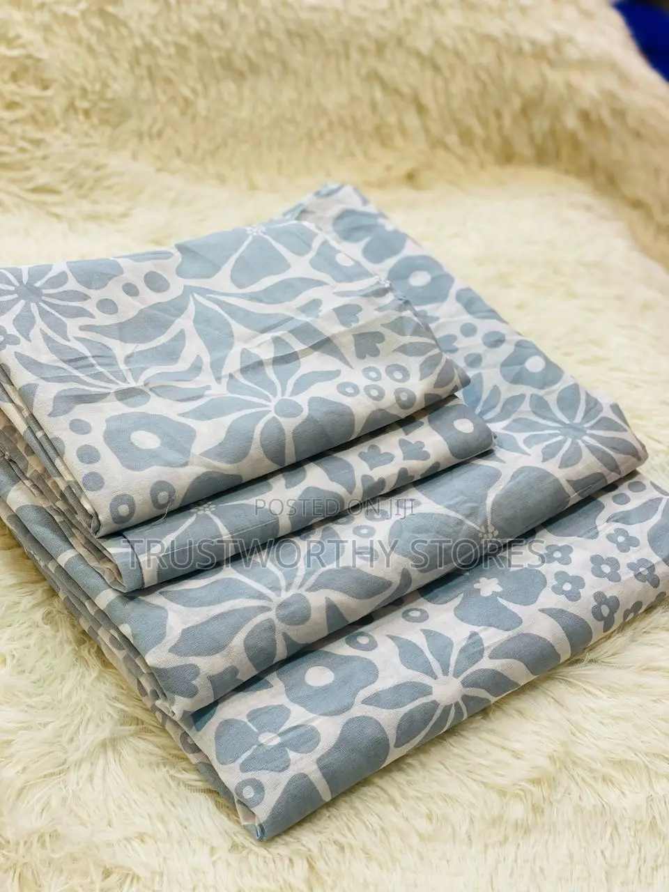King Size Bedsheets With 4 Pillowcases