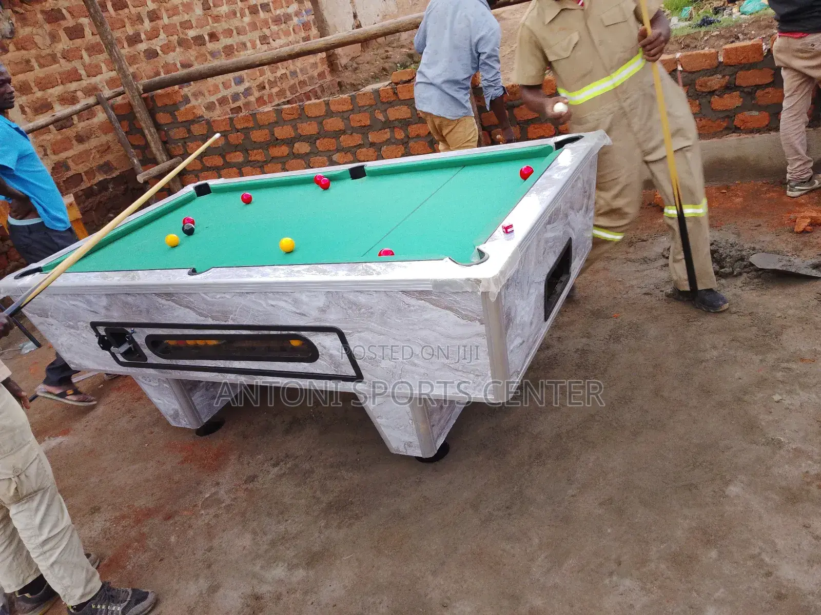 Pool Table With Original Silent