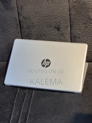 Laptop HP Pavilion 15-Cs3063cl 8GB AMD Ryzen 5 HDD+SSD 256GB