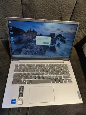 Laptop Lenovo IdeaPad 1 8GB Intel Core i5 SSD 256GB