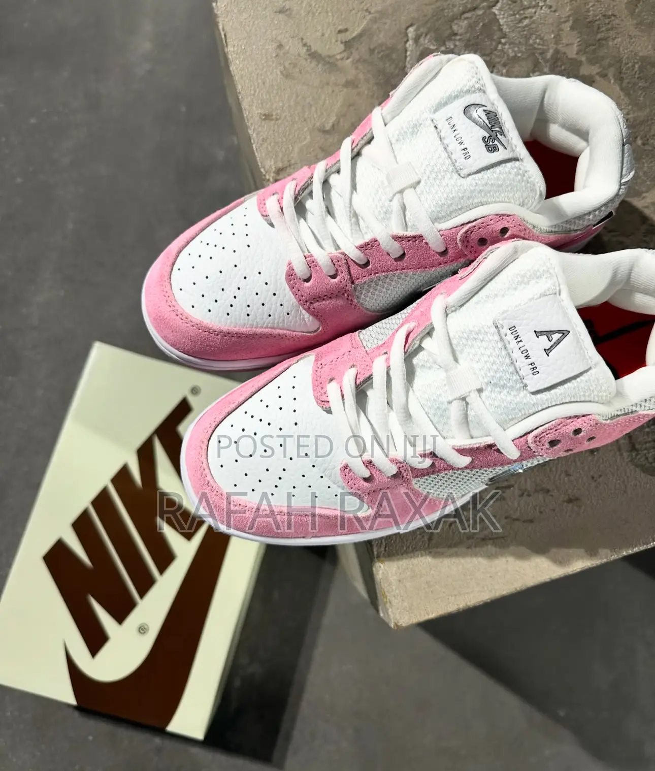 White/Pink Nike Sb Dunk Low Pro X April Skateboard Sneakers