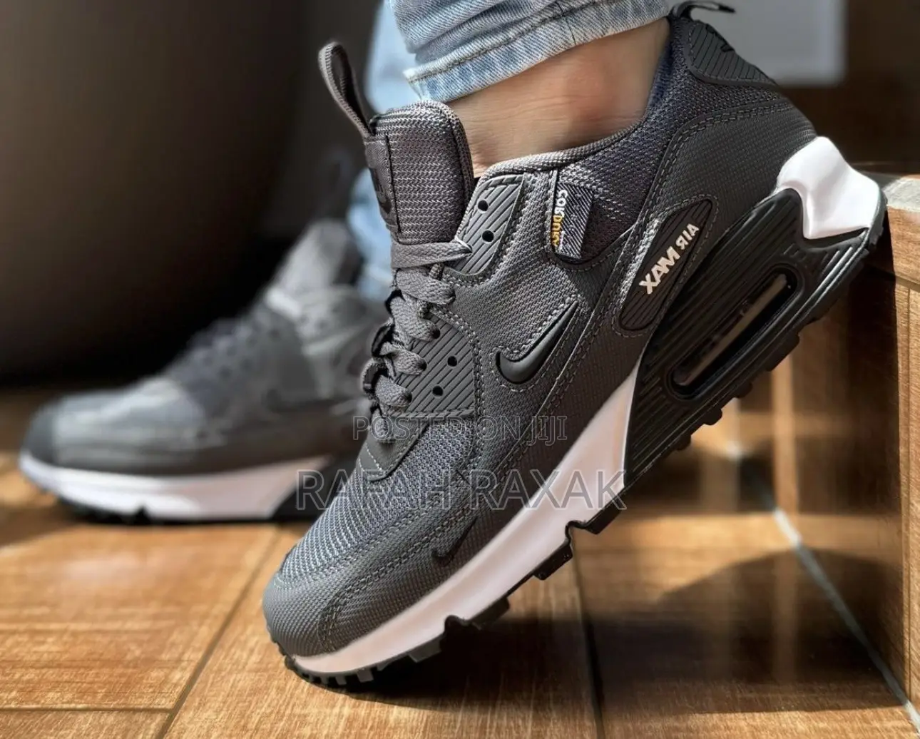 Original Gray/White Nike Air Max 90 Sneakers