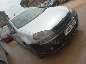 Photo - Volkswagen Golf GTI 2006 Silver
