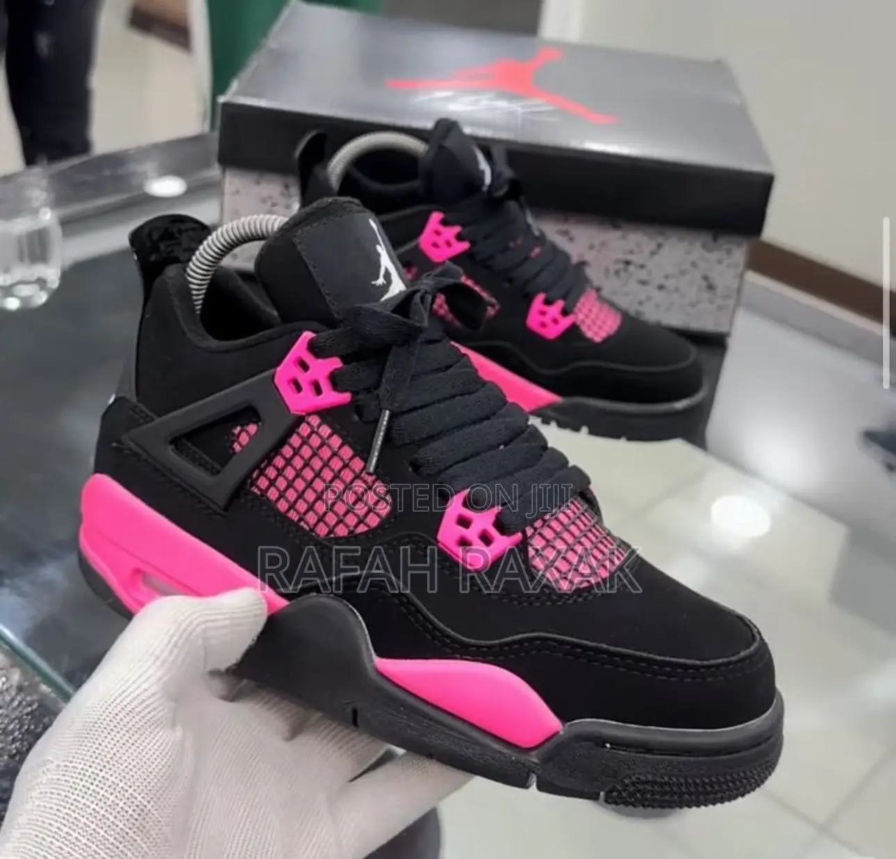 Original Unisex Black/Pink Nike Air Jordan 4 Retro Sneakers