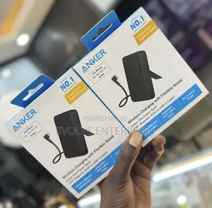 Anker Maggo Power Bank With a Flexible Stand