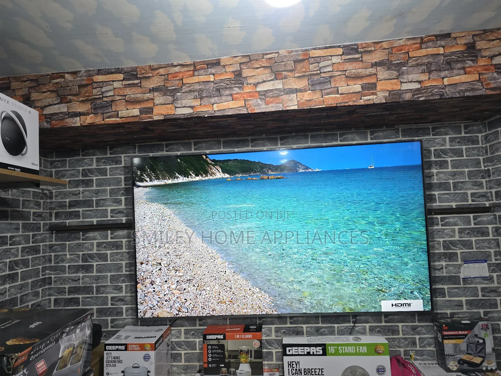 75inches Lg Uhd4k Ai Webos Tv at Cut Price