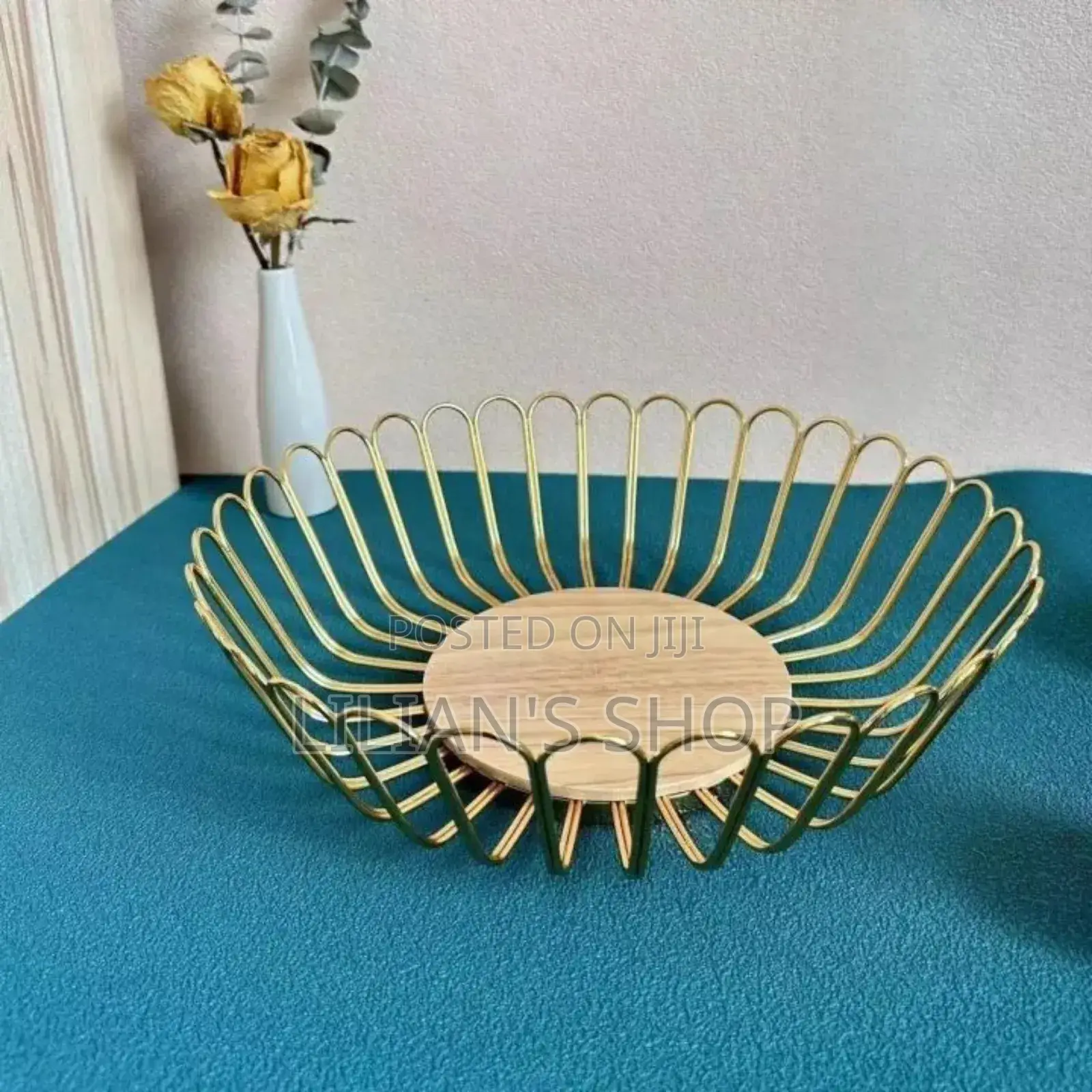 New Unique Creative Round Metal Fruit Bowl