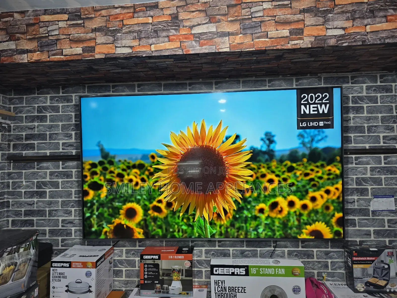 2022 New Lg Webos 75inches Udh4k Smart Tv at Discounted