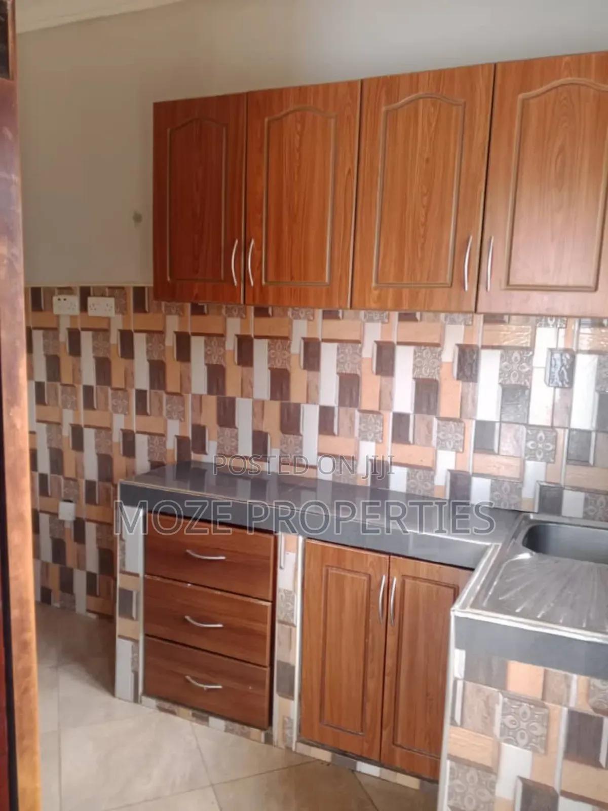 1bdrm Bungalow in Kyaliwajala, Central Division for rent