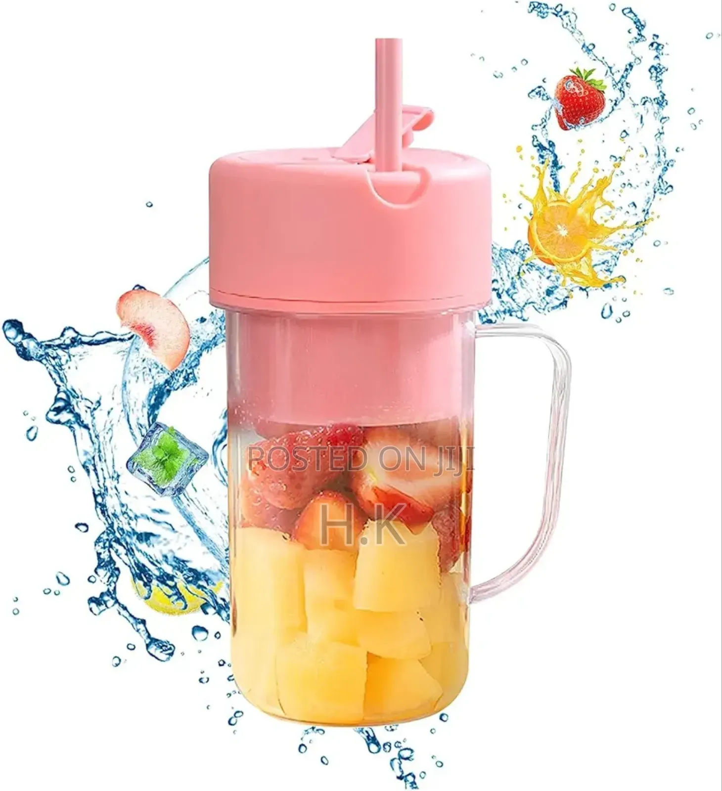 Portable, Electric Straw Juicing Cup With a 500ml Capacity.