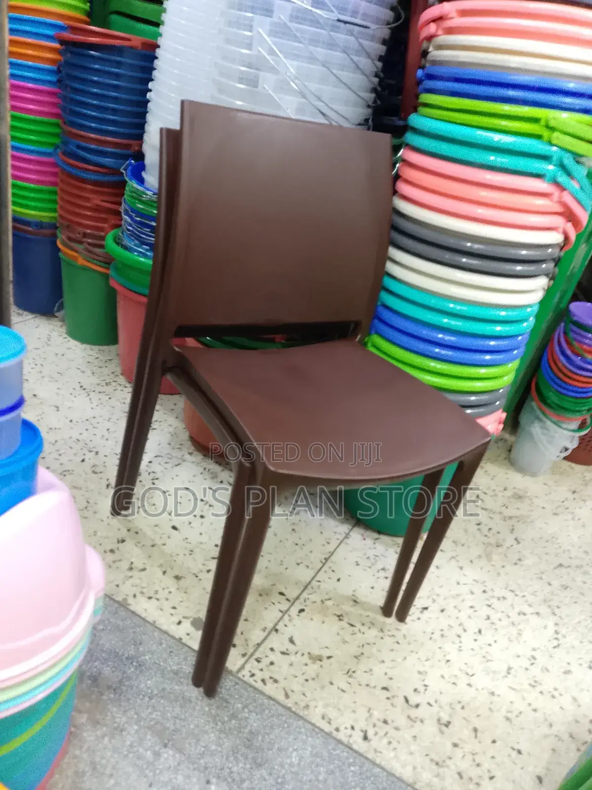 Plastic Office Chairs Plastic Office Chairs