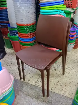 Plastic Office Chairs Plastic Office Chairs