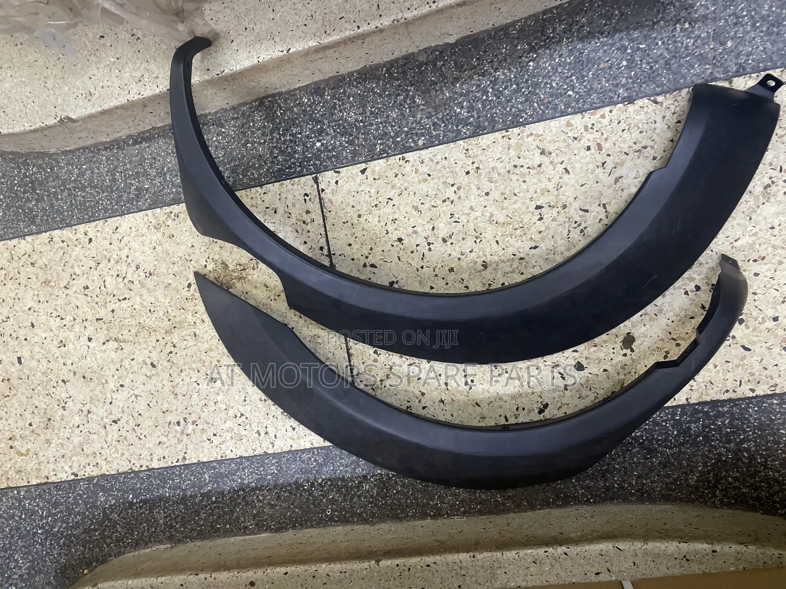 Hardbody Fender Moulding