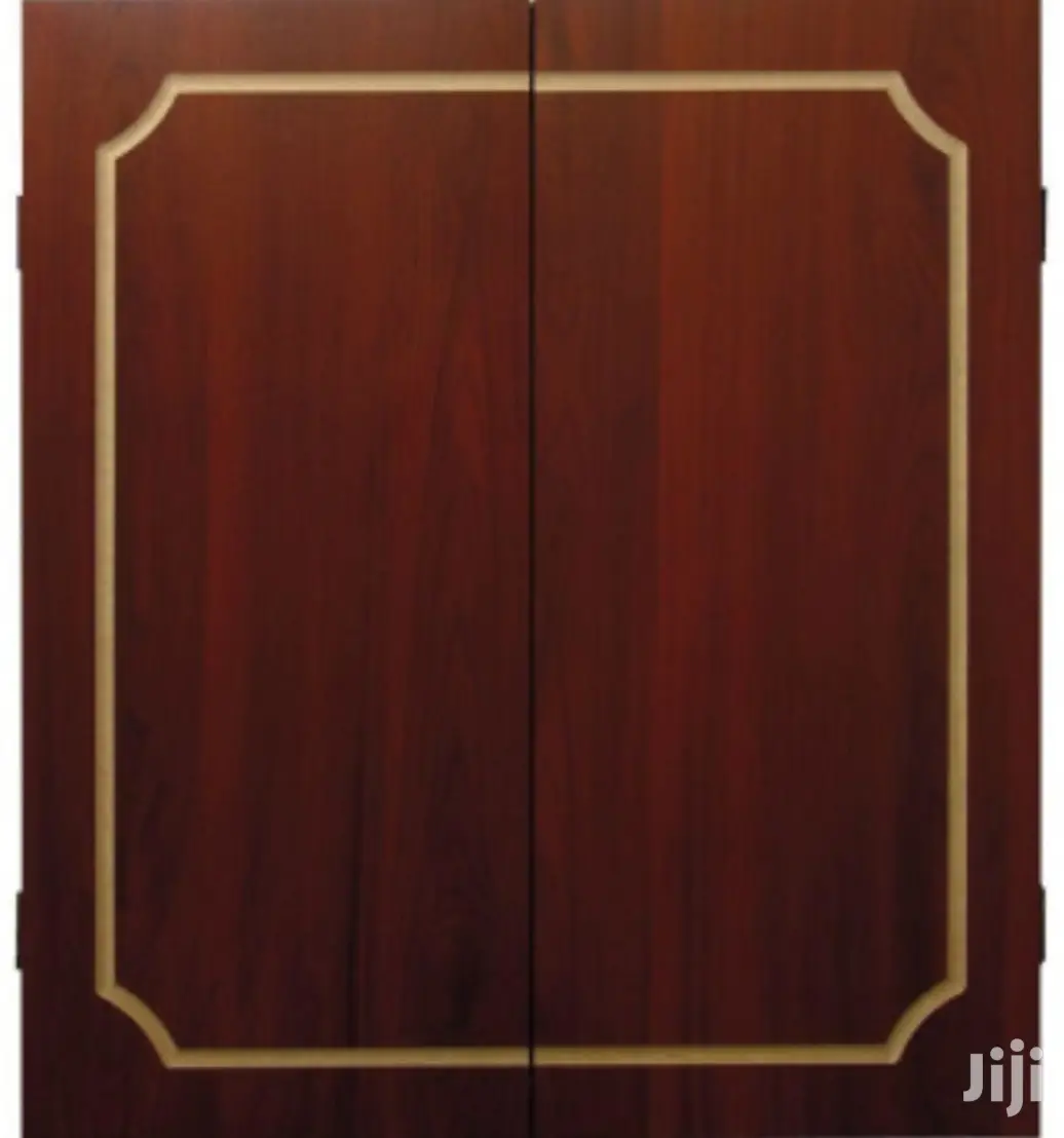 Original Puma Darts Stadium Bristle Dartboard Cabinet Set