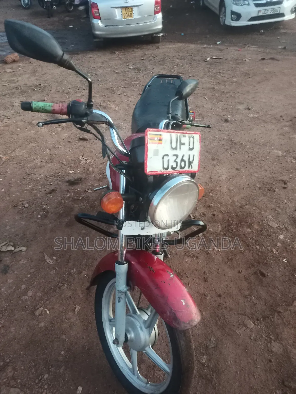 TVS HLX 125 2022 Red