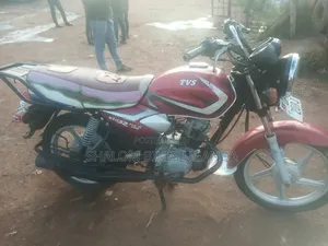 TVS HLX 125 2022 Red