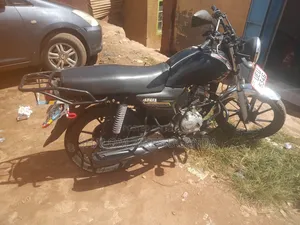 Yamaha Crux 2017 Black