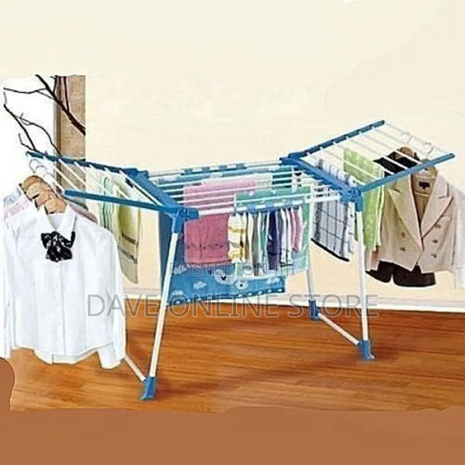 Foldable and Durable Baby Clothes Hanger and Family Use.