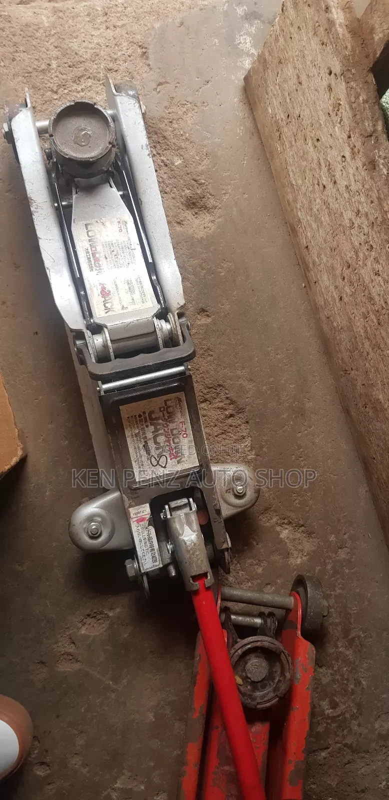 3 Tonne Garage Car Hydraulic Jerk