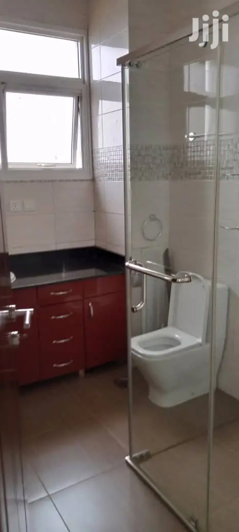 Three Bedroom Apartment In Moyo For Rent