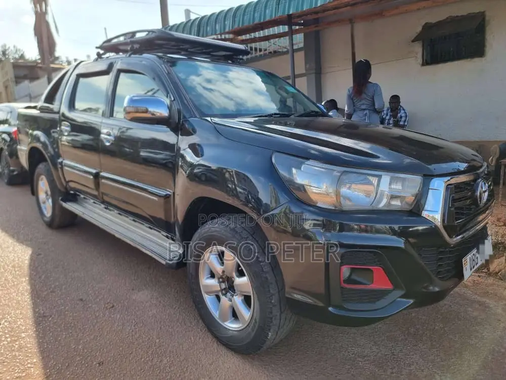 Toyota Hilux 2008 Black