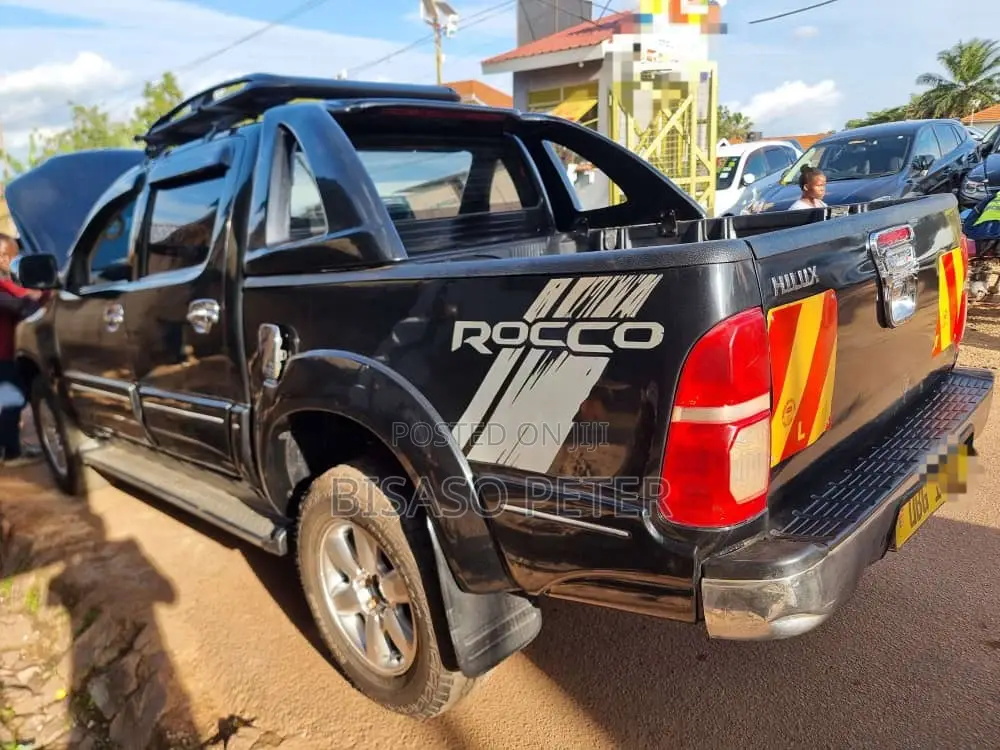 Toyota Hilux 2008 Black