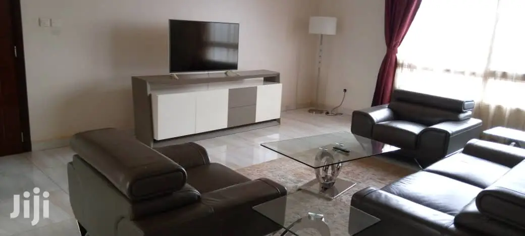 Three Bedroom Apartment In Moyo For Rent