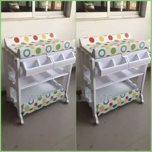 Baby Bath Tub and Daiper Changing Table
