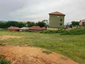 An Acre of Land in Kawempe Tula on Sale.