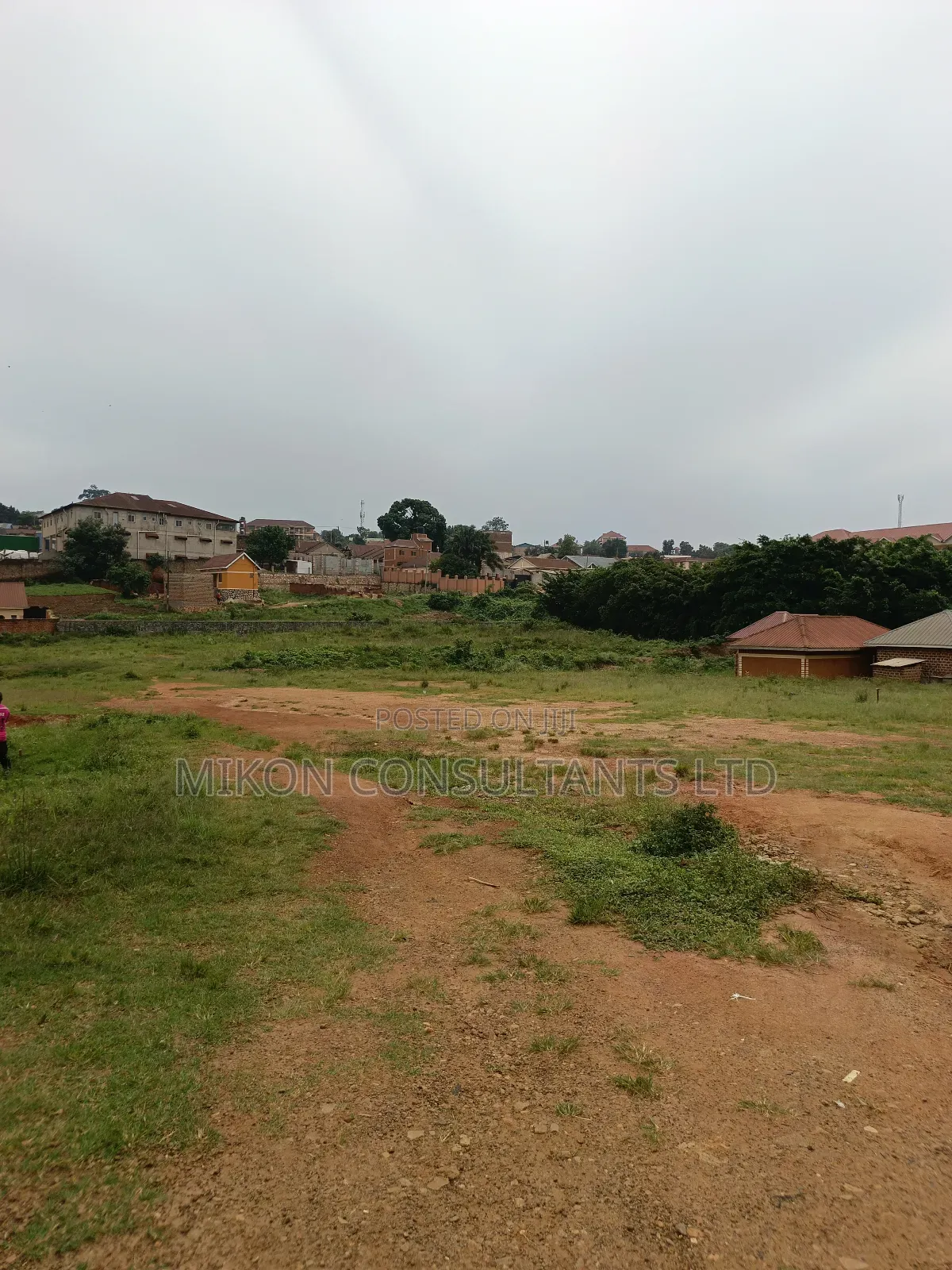 An Acre of Land in Kawempe Tula on Sale.