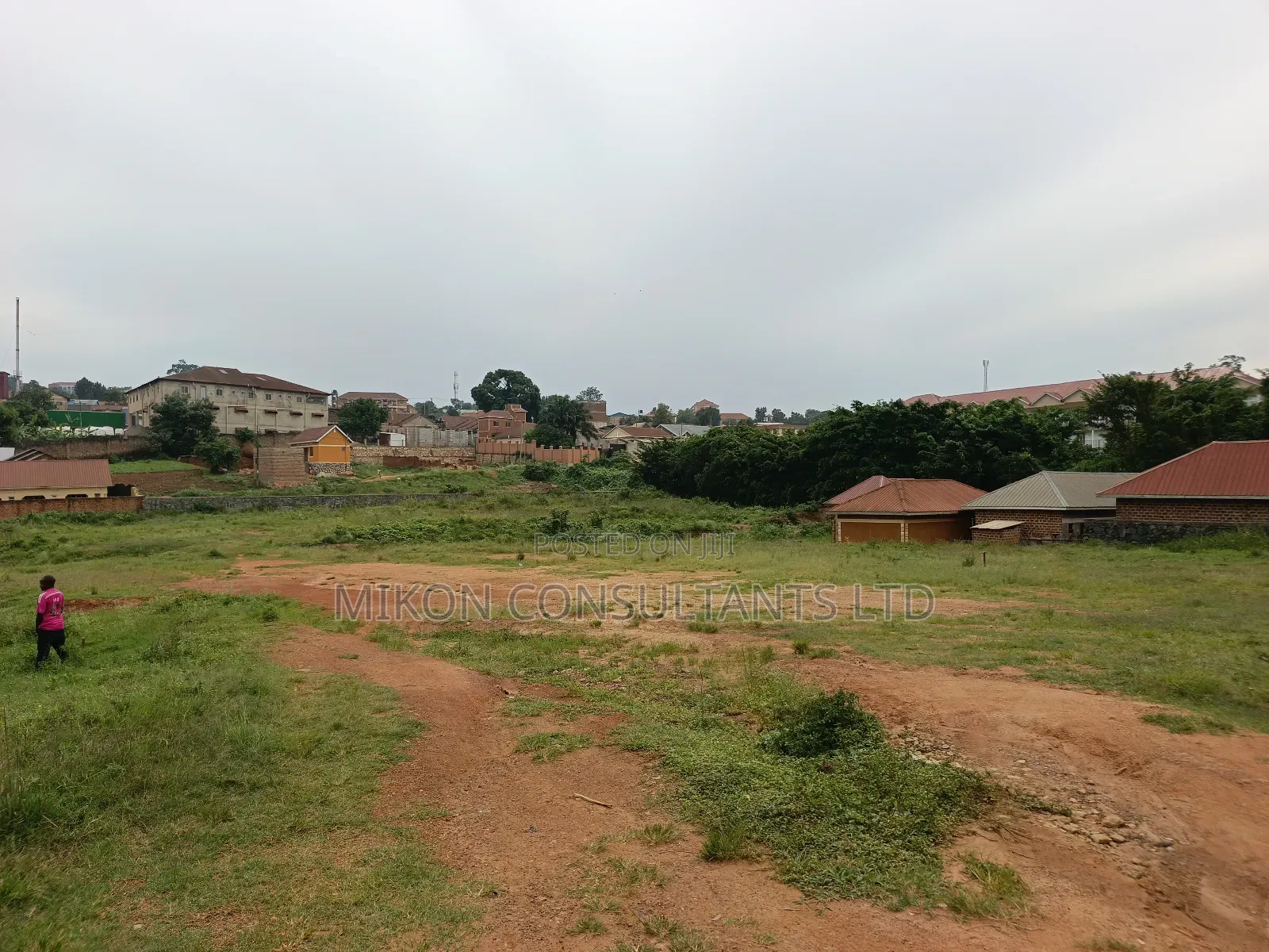 An Acre of Land in Kawempe Tula on Sale.