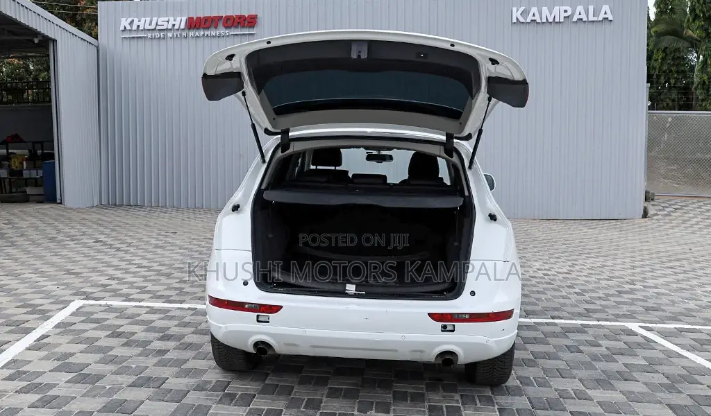 Audi Q5 2011 White