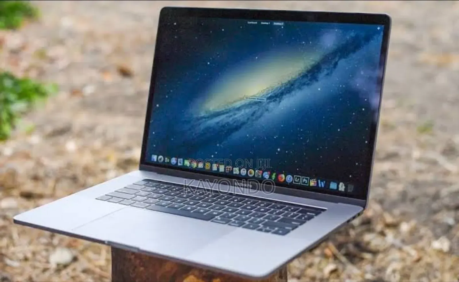 Laptop Apple MacBook Pro 2017 16GB Intel Core I7 SSD 512GB