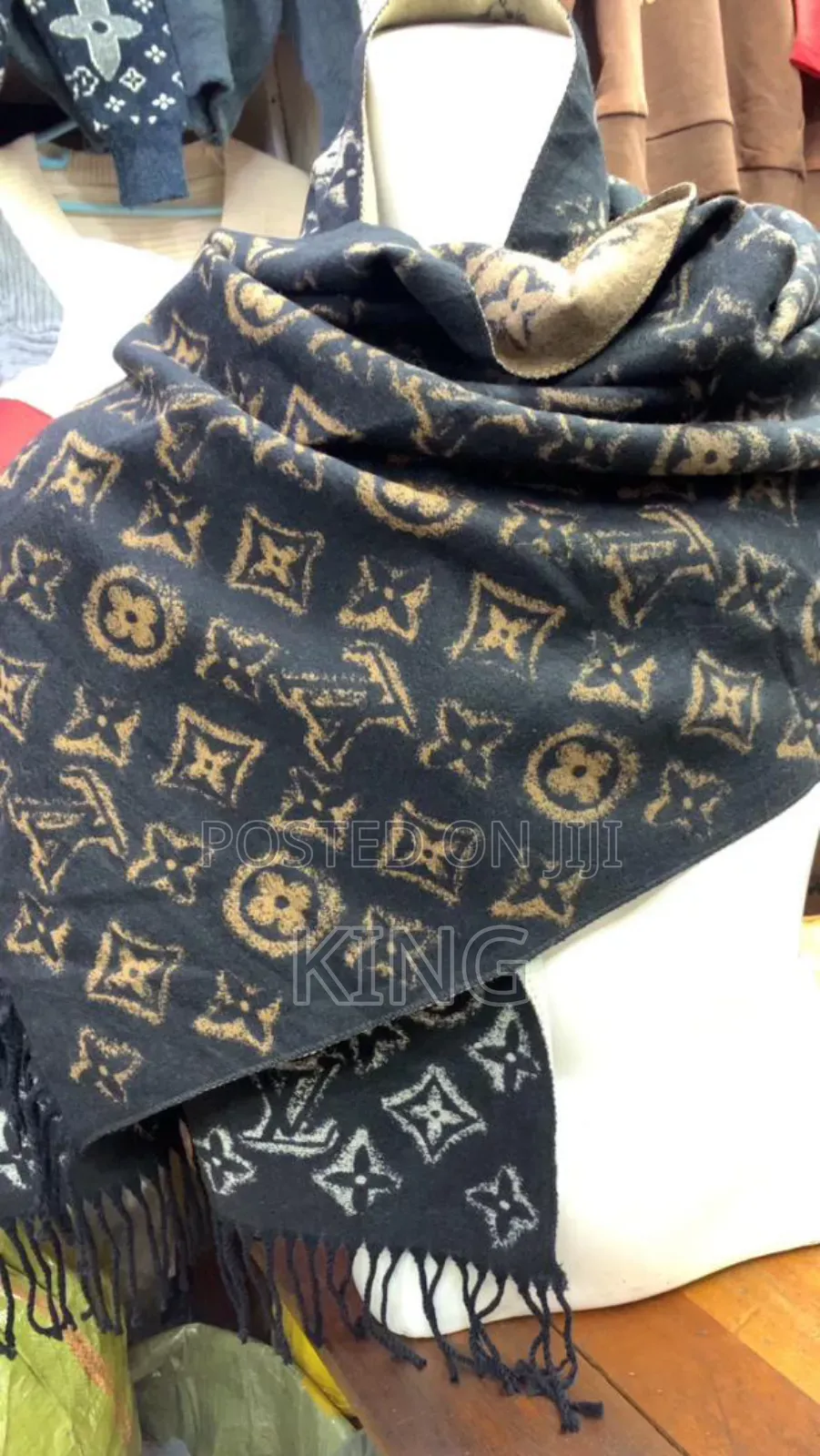 Seductive Scarfs