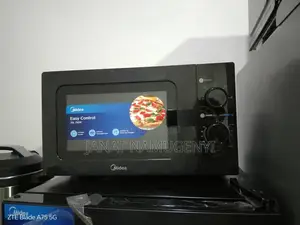 Photo - Midea Microwave