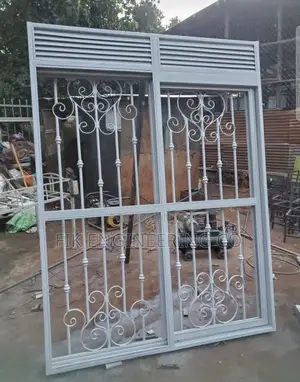 Slidin Door