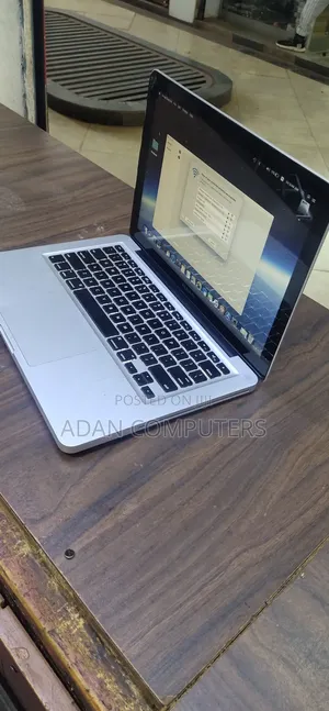 Desktop Computer Apple Mac Pro 4GB Intel Core I5 HDD+SSD 500GB