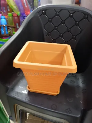 Photo - Square Plastic Flower (Small)