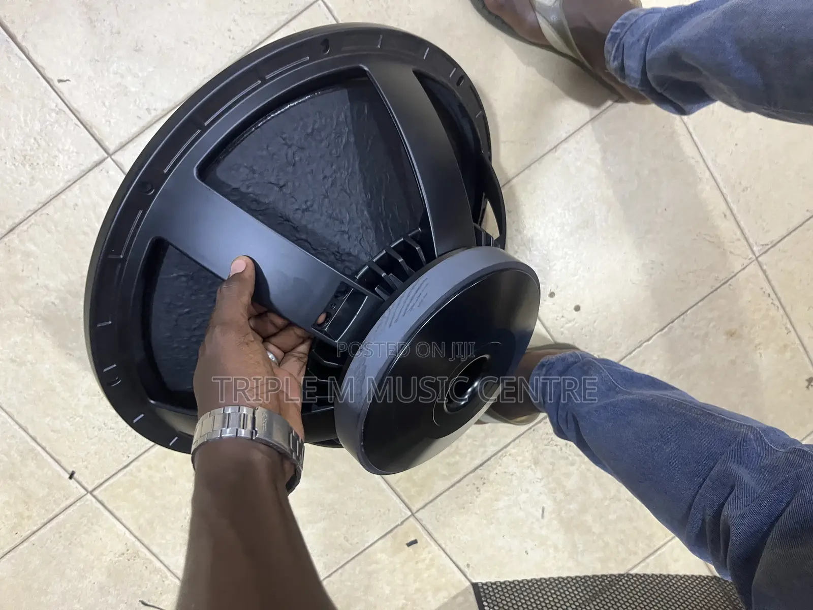 Martin Audio 18 Naked