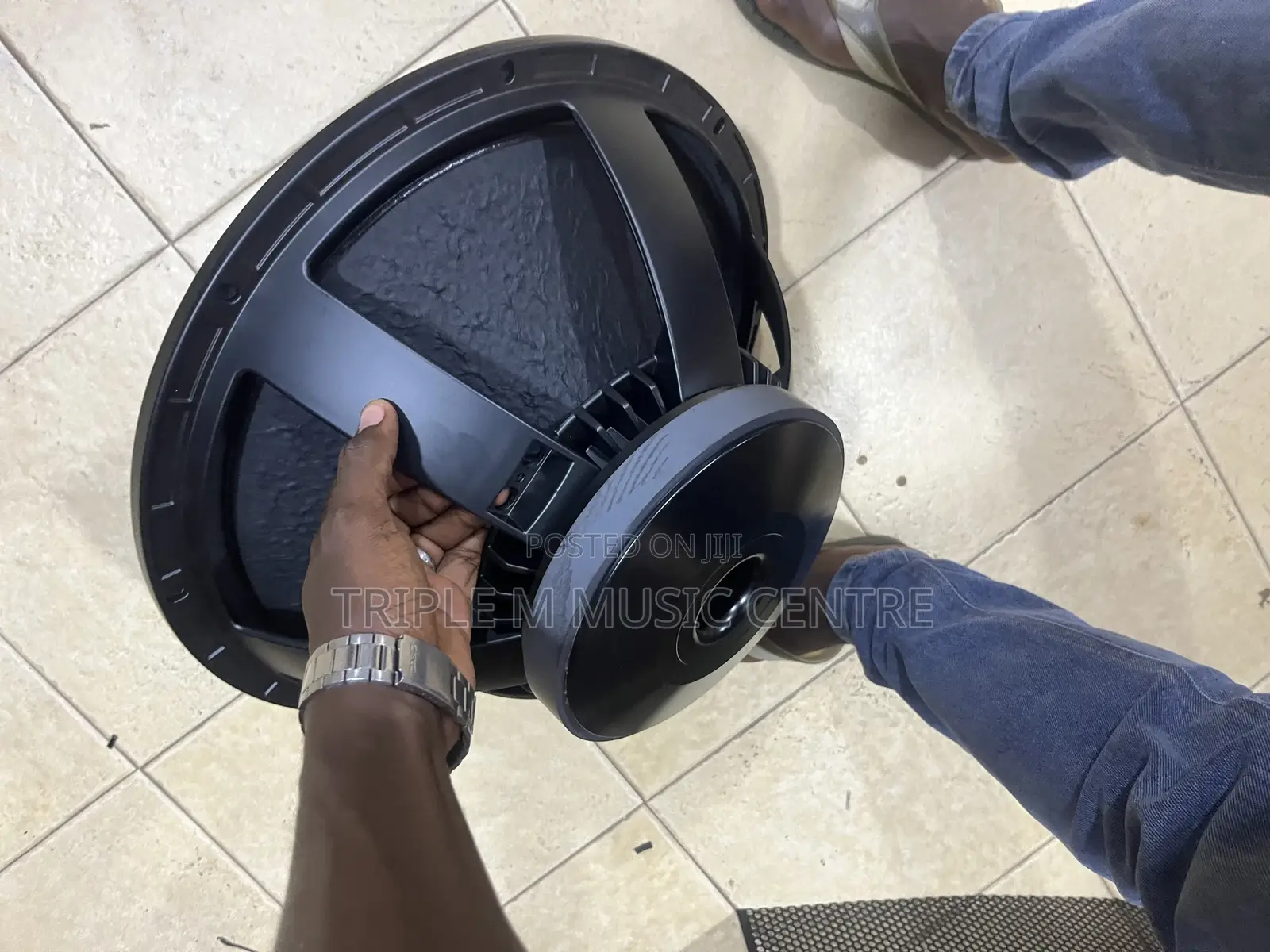 Martin Audio 18 Naked