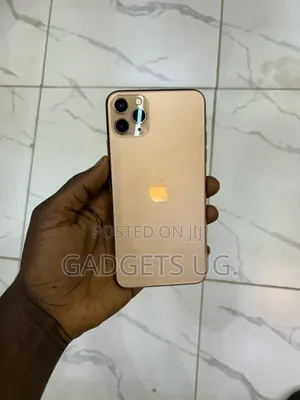 New Apple iPhone 11 Pro Max 64 GB Gold