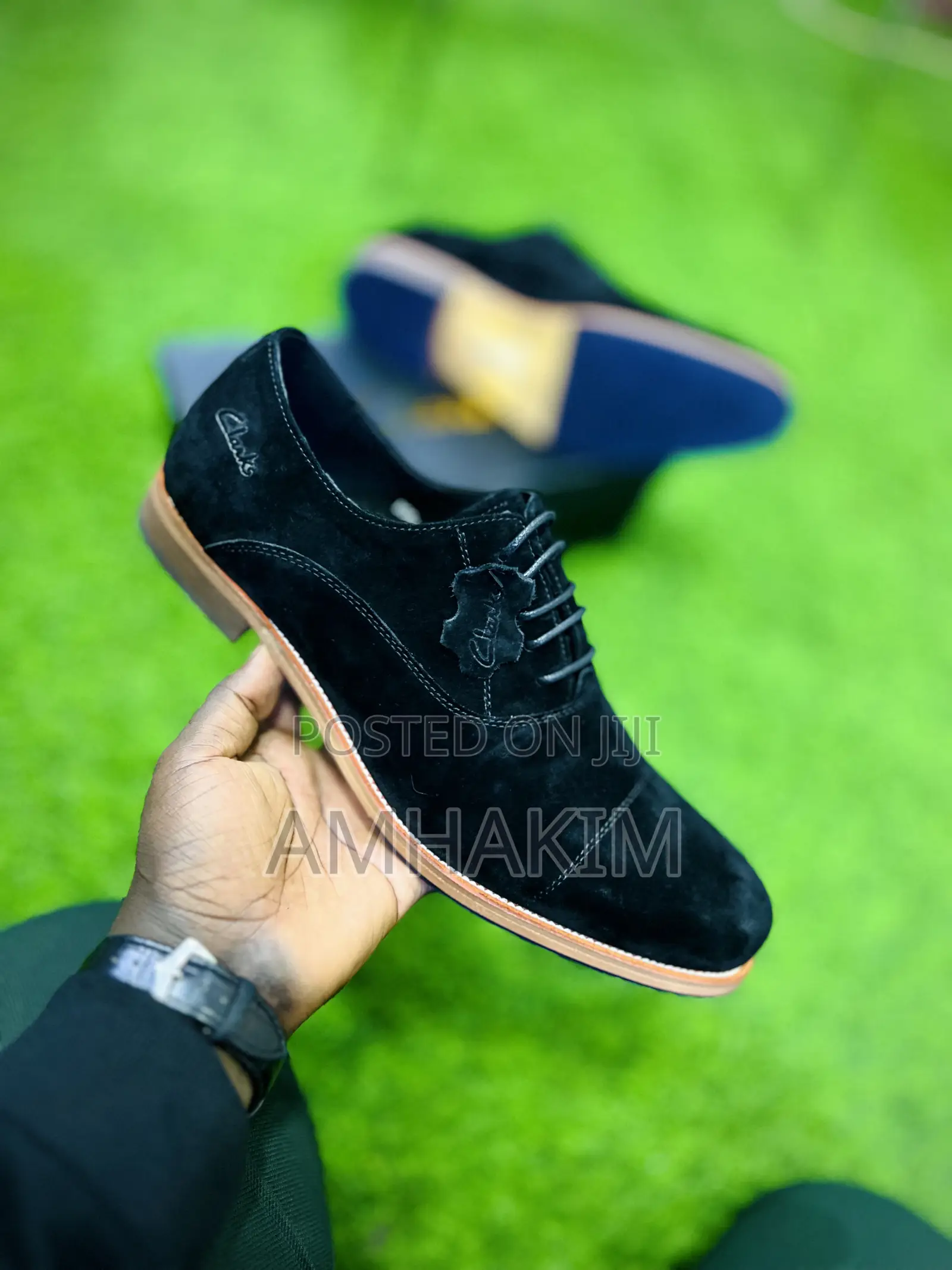New Men's Classic Clarks Suede Oxfords in Stock