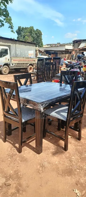 Dinning Table