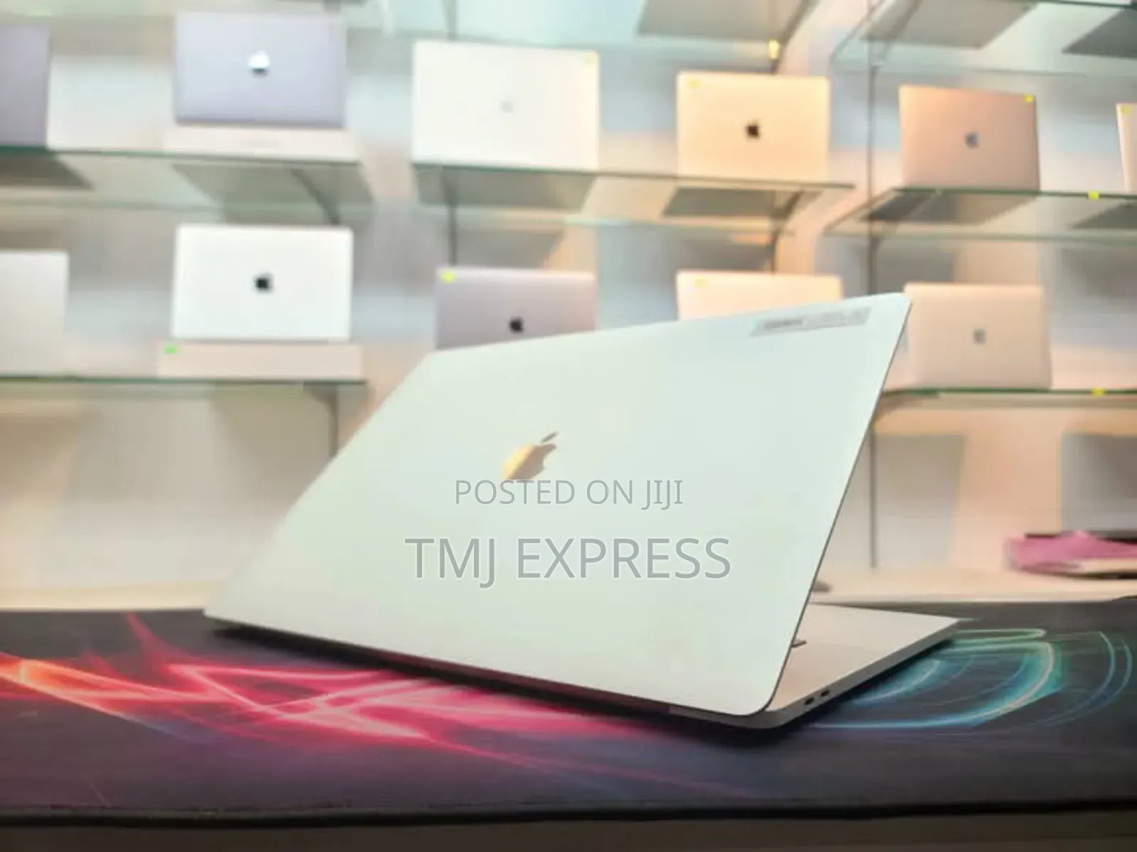 Laptop Apple MacBook Pro 12GB SSD 1.5T