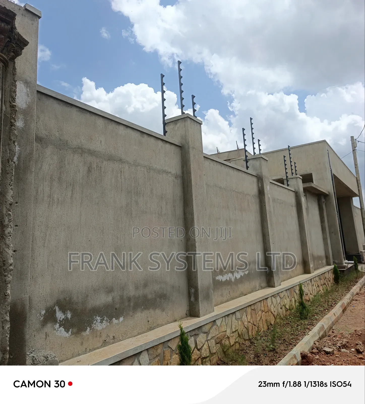 Electric Fence Free Stands 8lines High