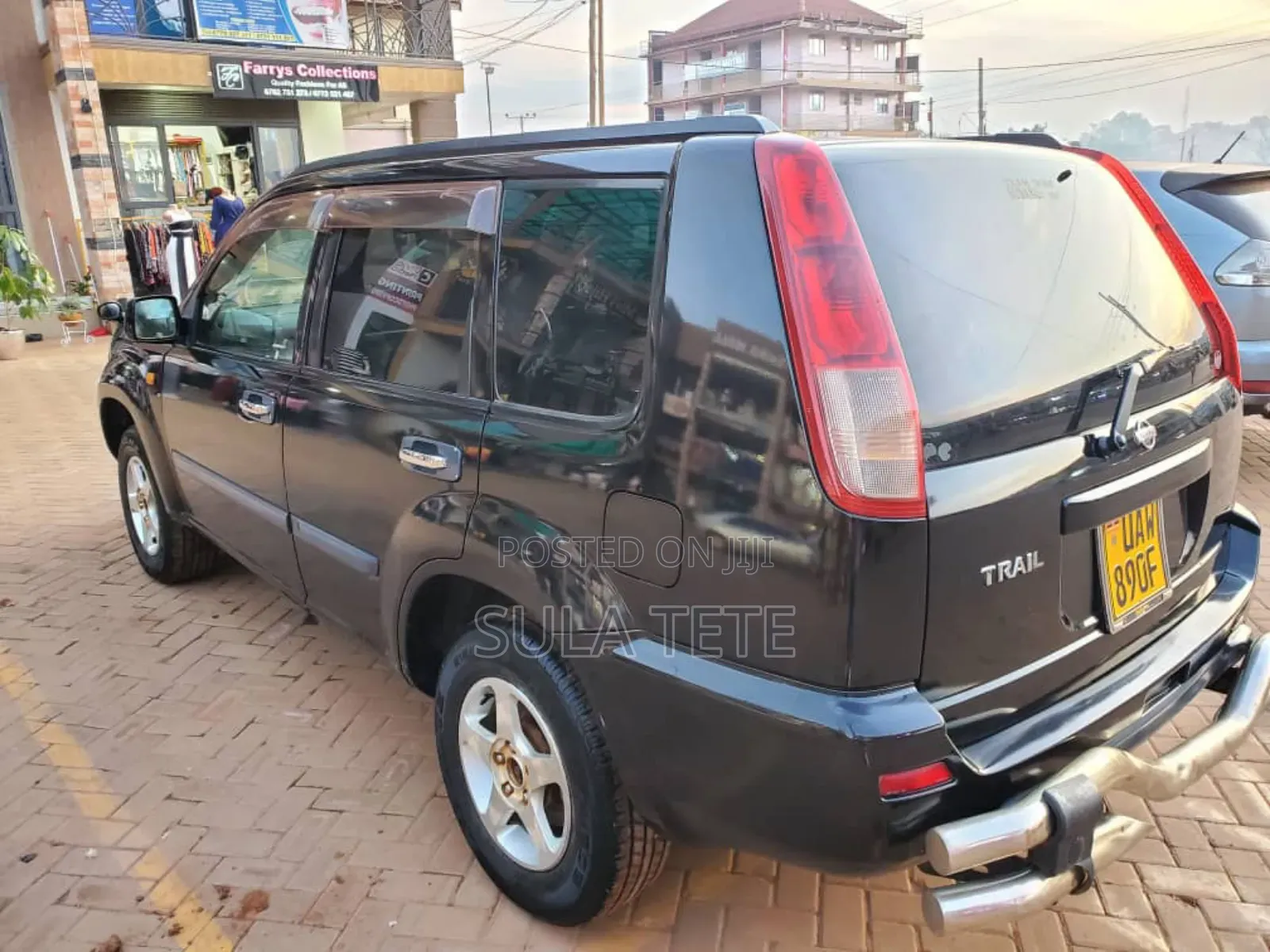 Nissan X-Trail 2000 Black