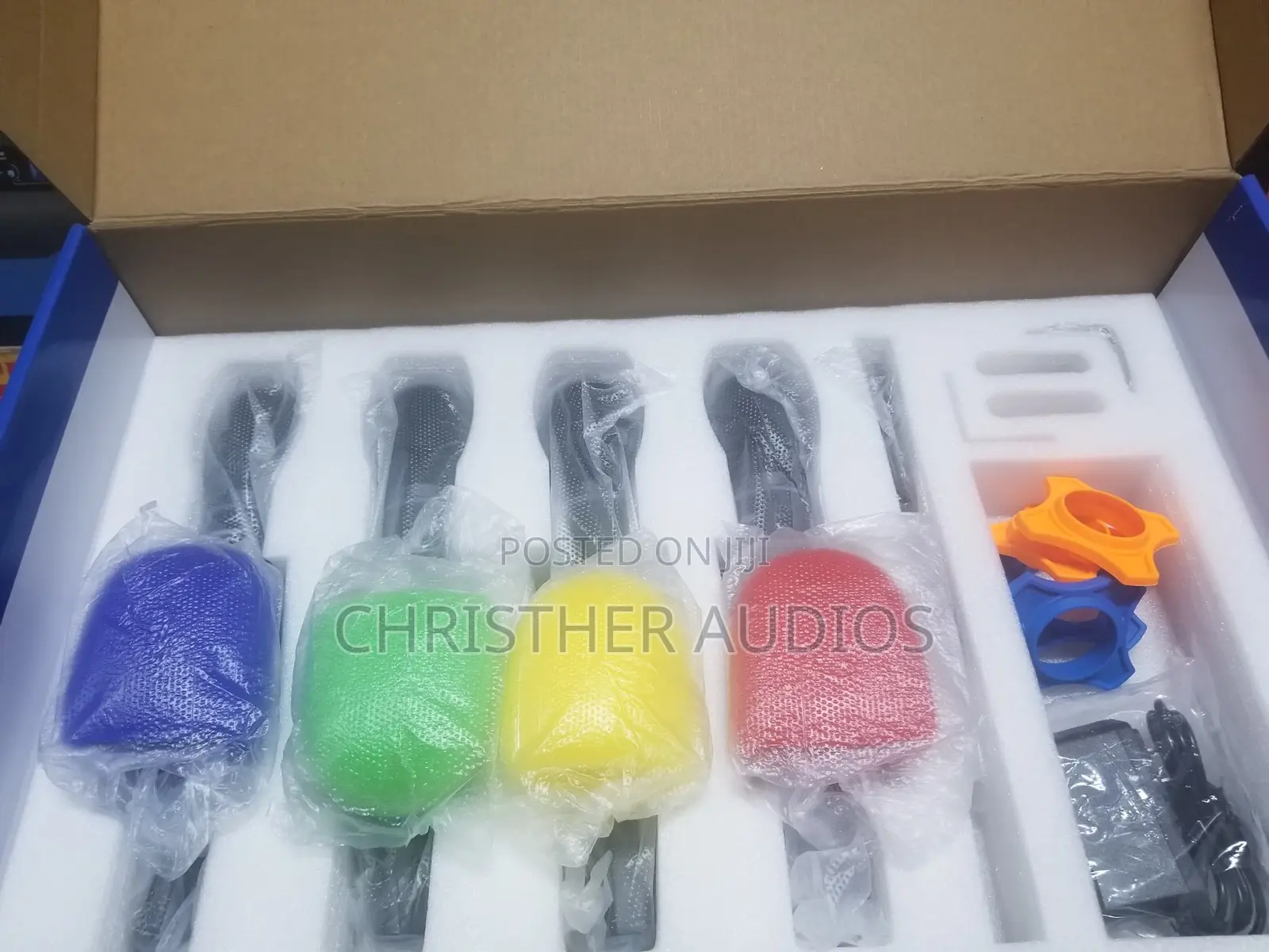 4 Quadral Wireless Microphones