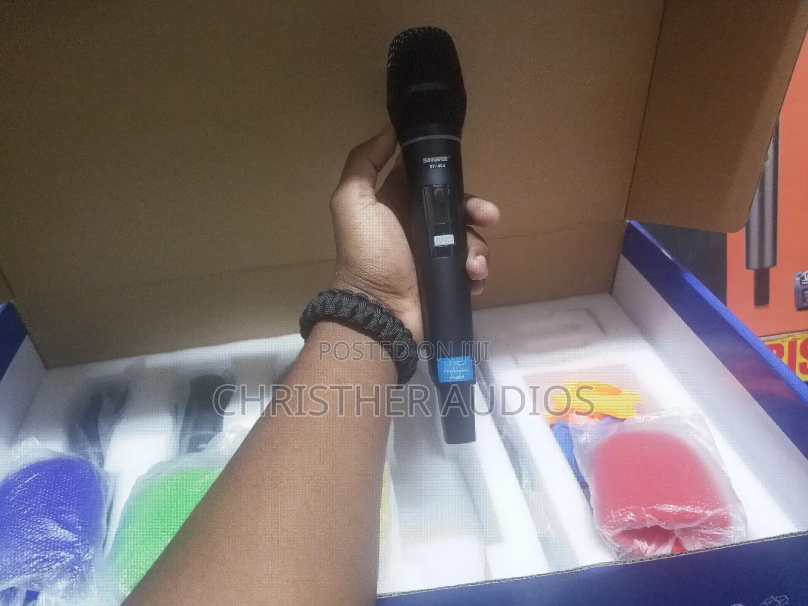 4 Quadral Wireless Microphones